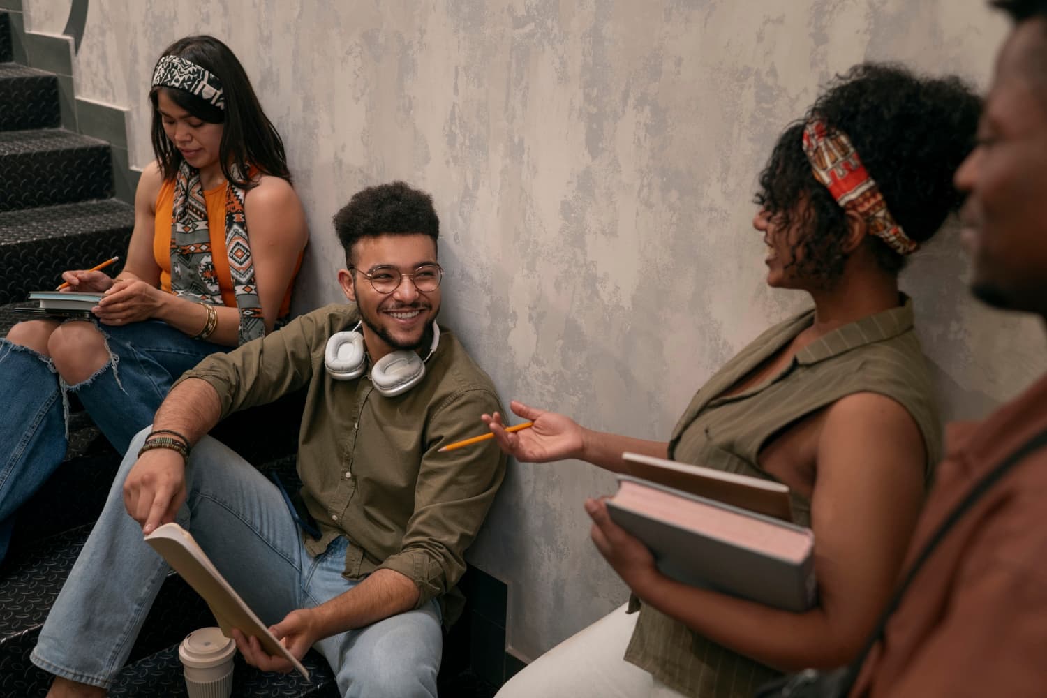WiseGen young people growing together